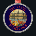 Den Haager Niederlande rückwärts gestörter Kreis Ornament Aus Metall<br><div class="desc">Das Haager Retrovektor-Reisedesign. Den Haag ist eine Stadt an der Nordseeküste des Westerns Niederlande.</div>