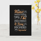 Den Kaffee nie unterschätzen | Kaffeedesign Karte (Gelbe Blume)