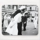 Den Krieg küssen Auf Wiedersehen Mousepad (Vorne)