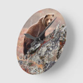 Denali Brown Bear Runde Wanduhr (Winkel)