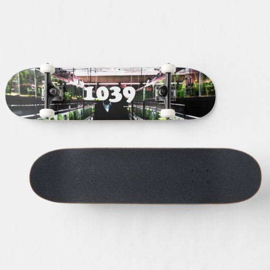 deng deng skateboard (Horizontal)