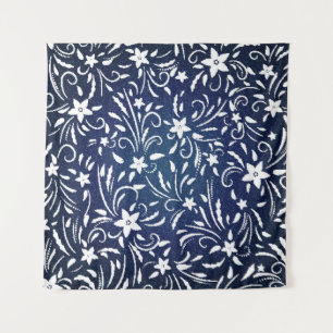 Denim Blooms: Hintergrundinformationen zu Blumenmu Wandteppich