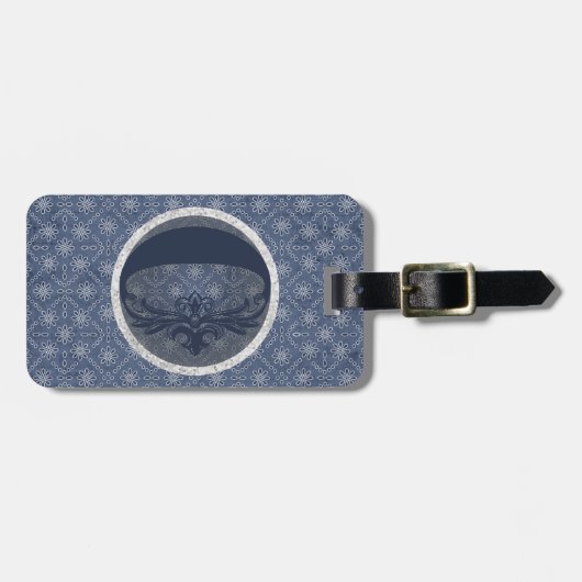 Denim Blue Decorative Monogram "O" Gepäckmarke Gepäckanhänger (Vorderseite horizontal)