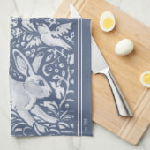 Denim Blue Leaping Rabbit Bird Floral Woodland Kit Geschirrtuch (Viertel Falte)