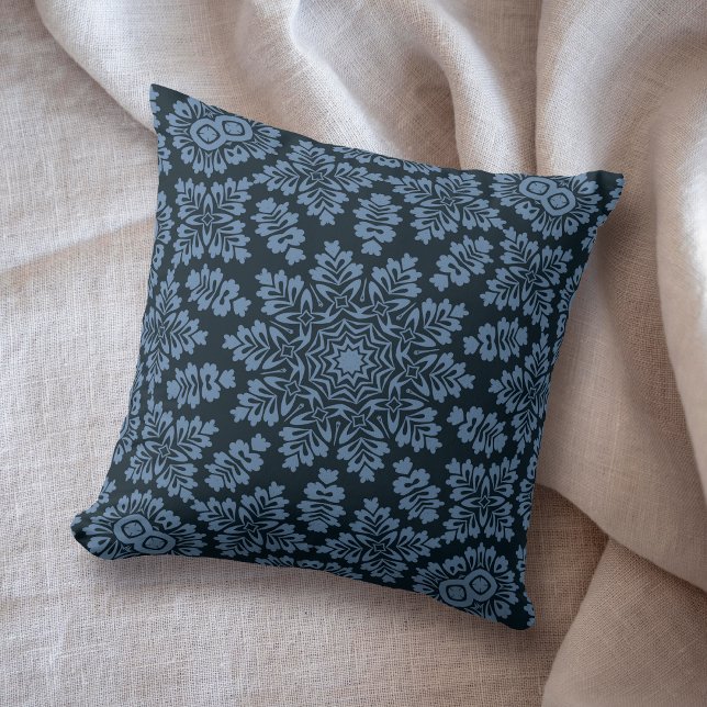 Denim Blue Mandala Star Geometric Kissen (Von Creator hochgeladen)