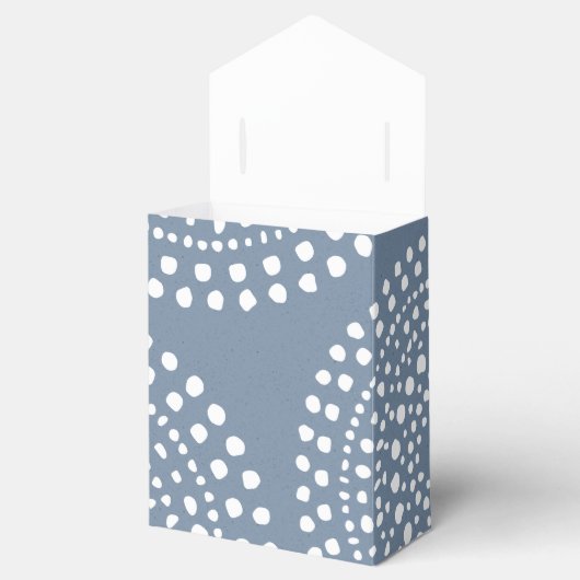 Denim Blue Modern Boho Wedding Geschenkschachtel (Geöffnet)