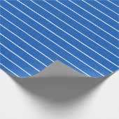 Denim Blue White Thin Horizontal Streifen Geschenkpapier (Ecke)