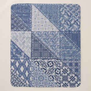 Denim-Dreieck-Patchwork-Vintage-Textur. Sherpadecke