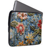 Denim Florals bestickt in Gelb, Rot und Blu Laptopschutzhülle (Vorne Rechts)