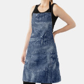 Denim Material in einem Patchwork-Taschenmuster. Schürze (InSitu)