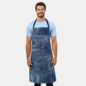 Denim Material in einem Patchwork-Taschenmuster. Schürze (Getragen)