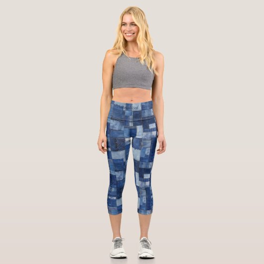 Denim Patchwork, in Blautönen, benutzerdefinierter Capri Leggings (Vorderseite)