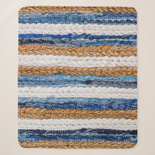 Denim-Patchwork: Teppich aus recycelten Jeans. Sherpadecke (Vorderseite)