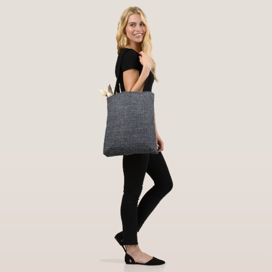 Denim Stoff Textur blaue Hose Tasche (Am Model)