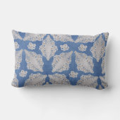 Denim Textur mit Lace Repeat Muster Lendenkissen (Rückseite)