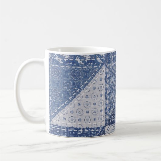 Denim Triangle Patchwork Vintage Textur. Kaffeetasse (Links)