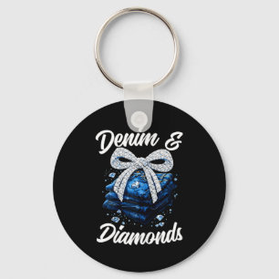 Denim und Diamanten verneigen sich vor glamouröser Schlüsselanhänger