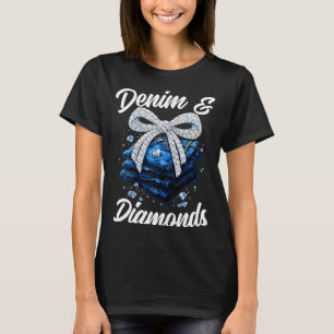 Denim und Diamanten verneigen sich vor glamouröser T-Shirt