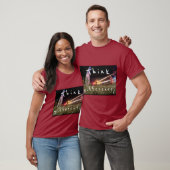 Denke anders Extended Blundering-Shirt T-Shirt (Unisex)