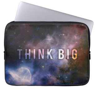 DENKEN BIG - Raum und Universum Motivierend Laptopschutzhülle