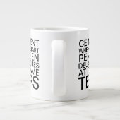 Denken in Französisch und Englisch Grammar Typogra Jumbo-Tasse (Rückseite)