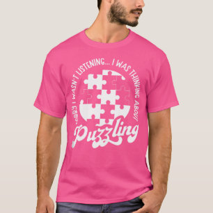 Denken Sie an das Puzzling Jigsaw Puzzle T-Shirt