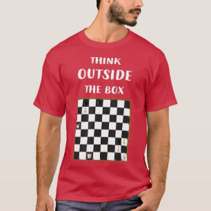 Denken Sie an den Schachspieler mit der Strategie T-Shirt