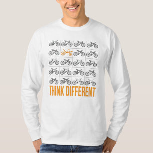 Denken Sie an einen anderen T - Shirt des Fahrradf