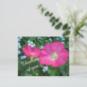 Denken Sie an Pink Petunia Floral Flat Card (Stehend Vorderseite)