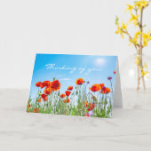 Denken Sie an Red Poppy Blume Modernes Beileid Karte (Gelbe Blume)