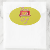 Denken Sie aus der Schachtel. Ovaler Aufkleber (Tasche)