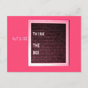Denken Sie außerhalb der Box, kreativ Postkarte
