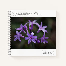 Denken Sie daran, Lila Blue Flowers Notebook zu bl Notizblock