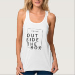 Denken Sie nach außen | Chic Inspirational Tank Top<br><div class="desc">Durch neu definierte Designs</div>