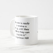 Denken Sie und wachsen Sie reiche Tasse (Vorderseite Links)
