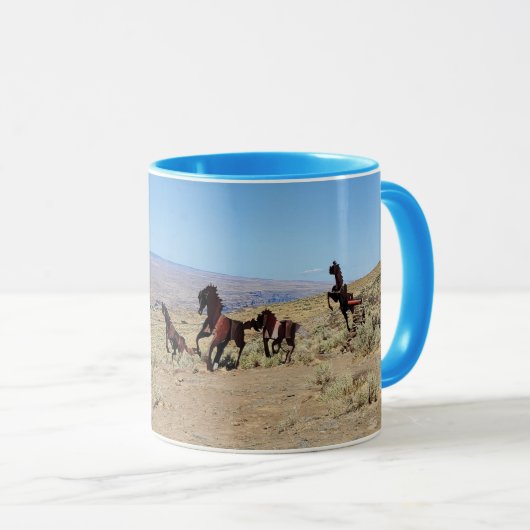 Denkmal für Wilde Pferde Tasse (VorderseiteRechts)