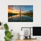 Denkmäler | Eiffelturm Sunrise Poster (Heimbüro)