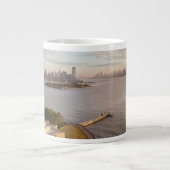 Denkmäler | Freiheitsstatue Jumbo-Tasse (Vorderseite)
