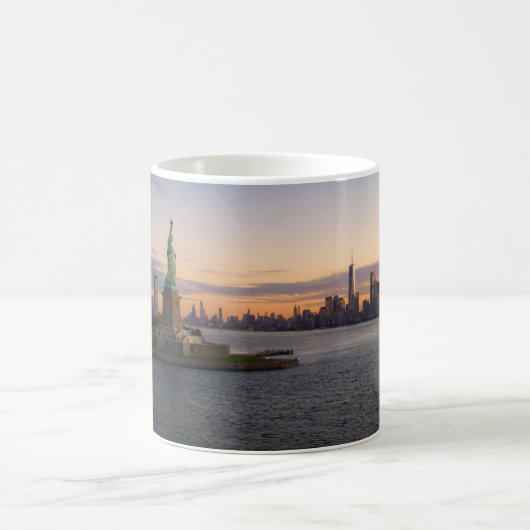 Denkmäler | Freiheitsstatue NYC Kaffeetasse (Mittel)