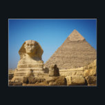 Denkmäler | Sphinx & Pyramide Ägyptens Postkarte<br><div class="desc">Dieses phantastische Getty Images Foto bietet die Große Sphinx von Gizeh und die Pyramide von Ghafre.</div>
