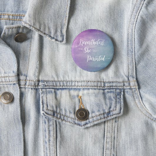 Dennoch bestand sie auf rosa und aquamarinem Ombre Button (Beispiel)