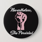 Dennoch bestand sie Protest widersteht Knopf fort Button (Vorderseite)