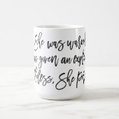 Dennoch bestand sie Tasse fort (Mittel)