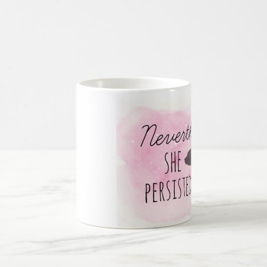 Dennoch bestand sie Tasse fort (Mittel)