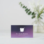 Dental Clinic Modern Tooth Logo Lila Dentist App Terminkarte (Stehend Vorderseite)