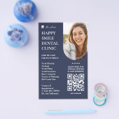 Dental Cosmetic Dentist Charcoal Blue Minimal Flyer (Einzeln)