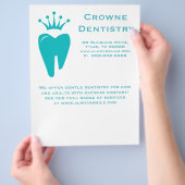 Dentist Flyer Niedlich Crown Tooth Logo Blue (Hand)