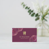 Dentist Gold-Tipped Burgundy Floral Dental Care Visitenkarte (Stehend Vorderseite)