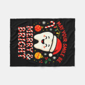 Dentist Merry Christmas May Your Smile Be Merry An Fleecedecke (Vorderseite (Horizontal))
