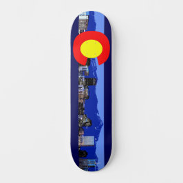 Denver Colorado Flag Berg und Stadt Skateboard